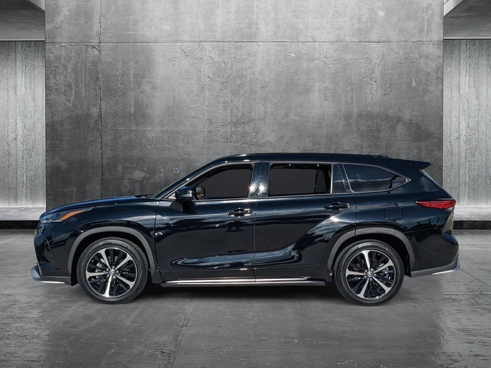 2022 Toyota Highlander Vehicle Photo in Davie, FL 33331