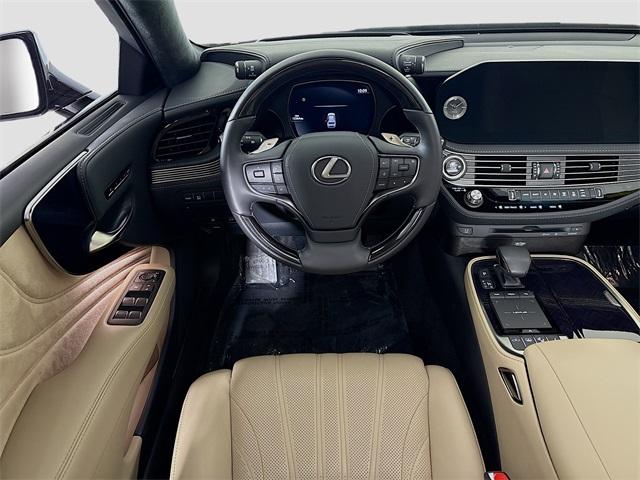 2022 Lexus LS 500 Vehicle Photo in Puyallup, WA 98371