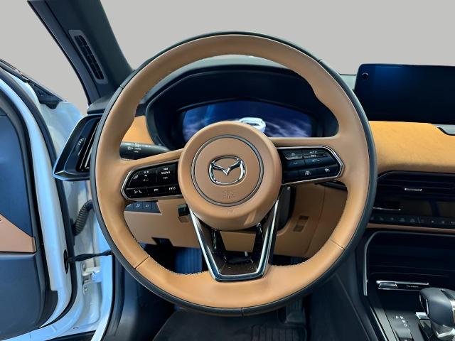 2025 Mazda CX-70 Vehicle Photo in Green Bay, WI 54304