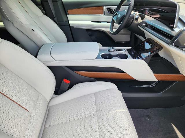2026 Cadillac VISTIQ Vehicle Photo in HOUSTON, TX 77079