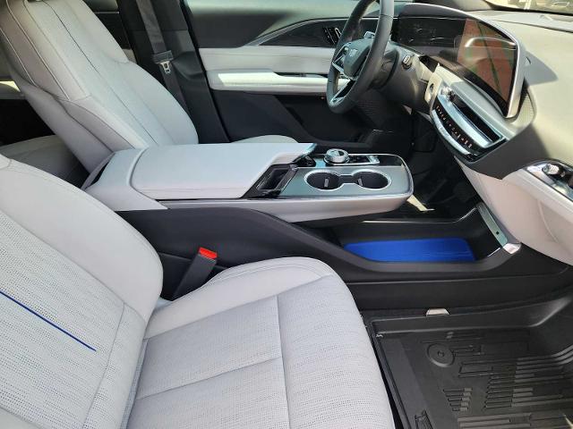 2025 Cadillac LYRIQ Vehicle Photo in HOUSTON, TX 77079