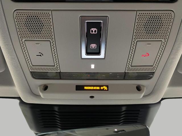 2025 Discovery Sport Vehicle Photo in Appleton, WI 54913