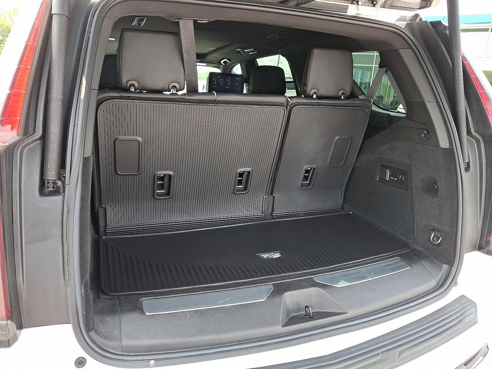 2021 Cadillac Escalade Vehicle Photo in BETHLEHEM, PA 18017-9401