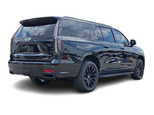 2024 Cadillac Escalade ESV Vehicle Photo in ALLENTOWN, PA 18103-7399