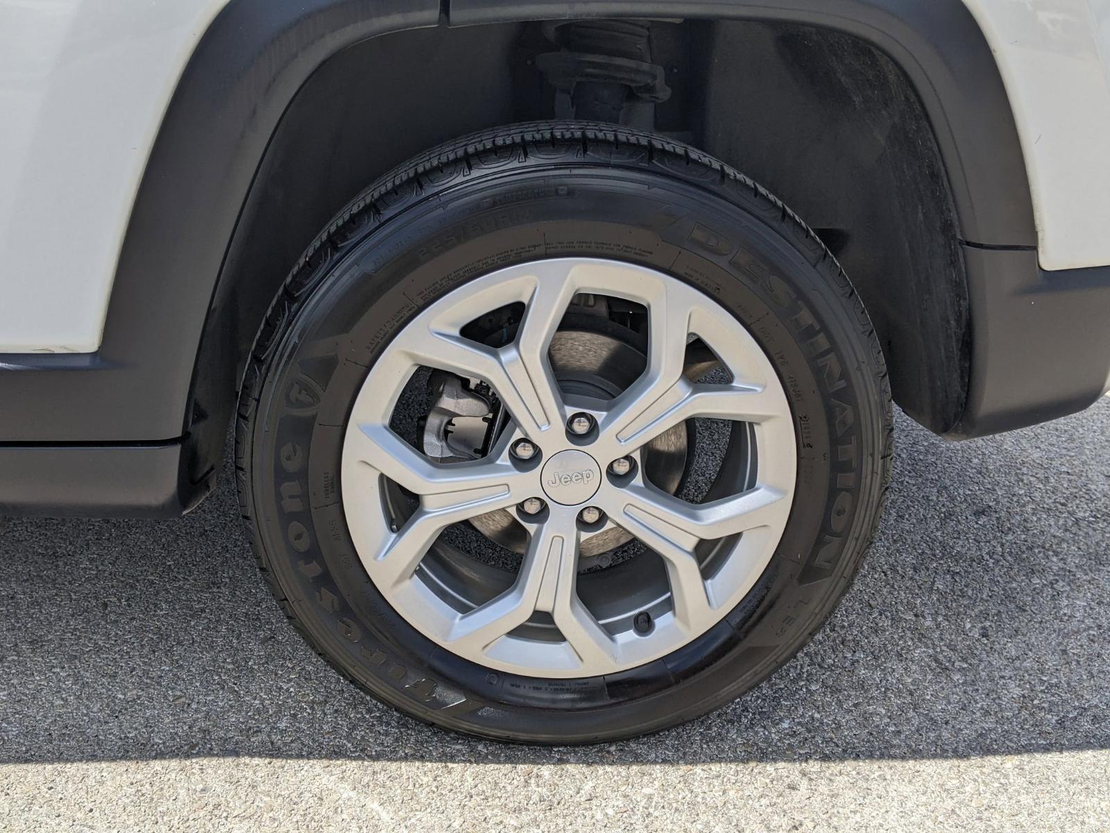 2024 Jeep Compass Vehicle Photo in Seguin, TX 78155