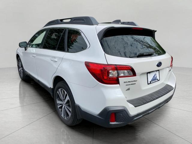 2018 Subaru Outback Vehicle Photo in APPLETON, WI 54914-4656