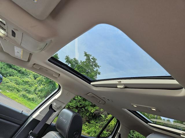 2023 GMC Acadia Vehicle Photo in TREVOSE, PA 19053-4984