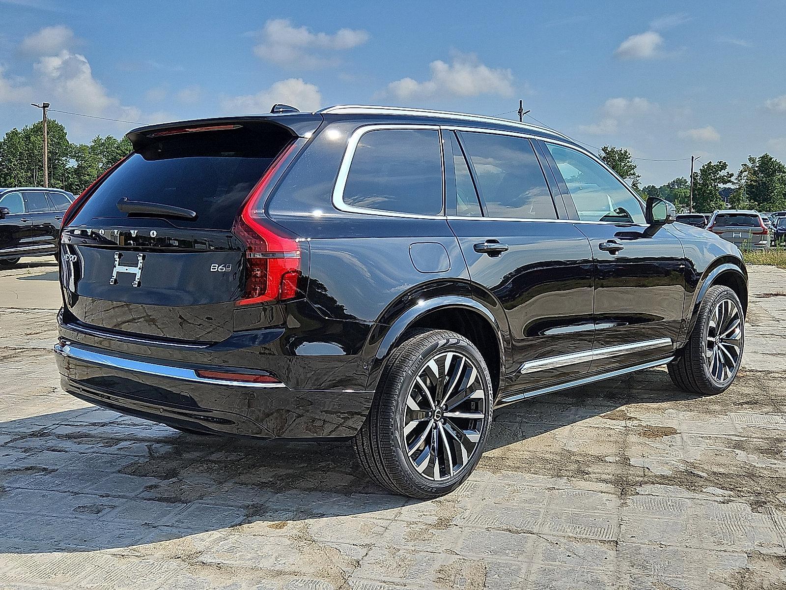 2026 Volvo XC90 Vehicle Photo in Trevose, PA 19053