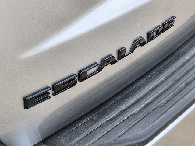 2024 Cadillac Escalade ESV Vehicle Photo in DENTON, TX 76210-9321