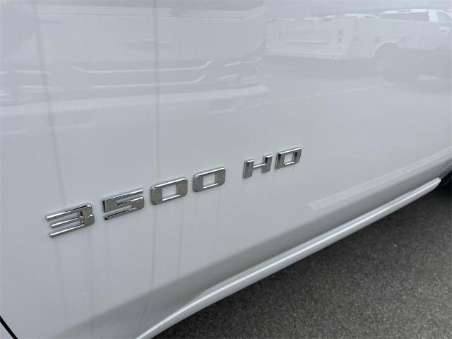 2024 Chevrolet Silverado 3500 HD Vehicle Photo in ALCOA, TN 37701-3235