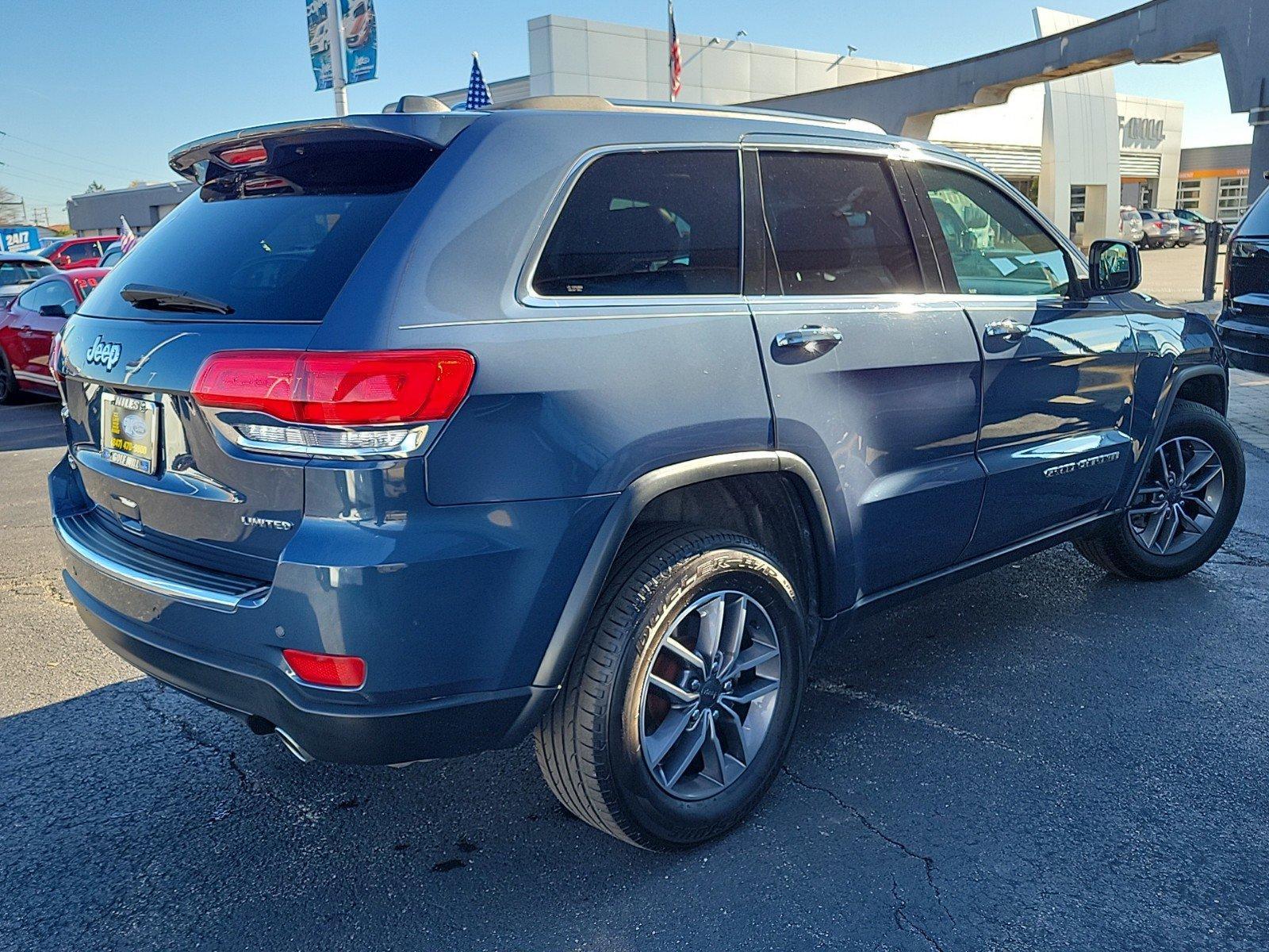 2019 Jeep Grand Cherokee Vehicle Photo in Saint Charles, IL 60174