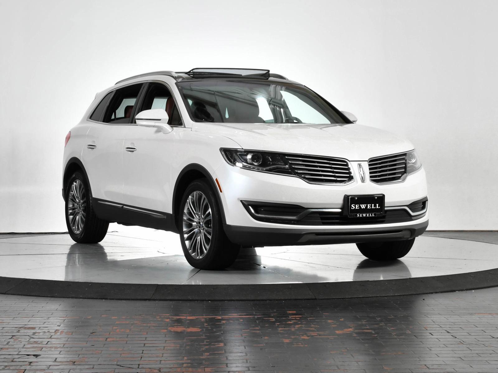 2017 Lincoln MKX Vehicle Photo in DALLAS, TX 75235