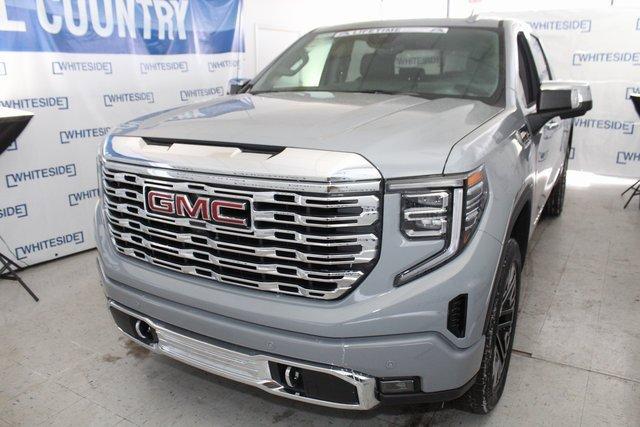 2025 GMC Sierra 1500 Vehicle Photo in SAINT CLAIRSVILLE, OH 43950-8512