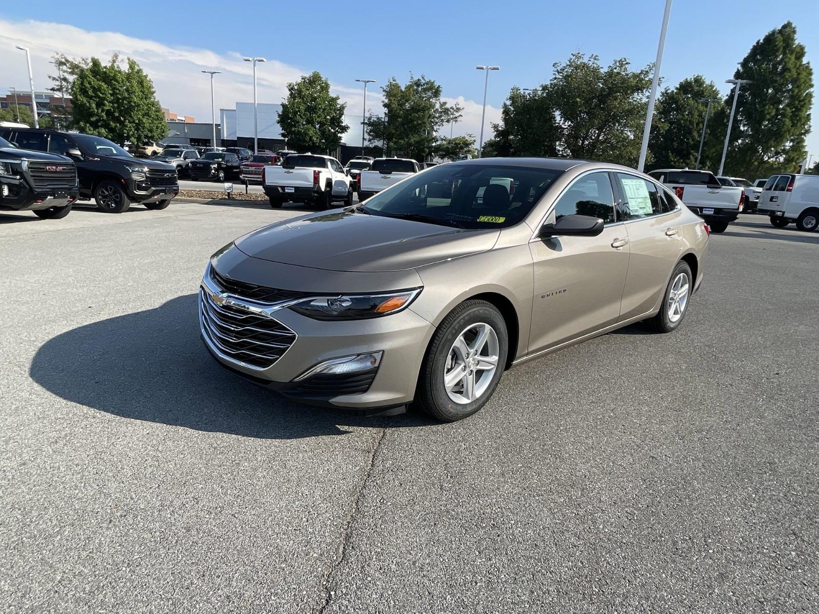 2025 Chevrolet Malibu Vehicle Photo in BENTONVILLE, AR 72712-4322