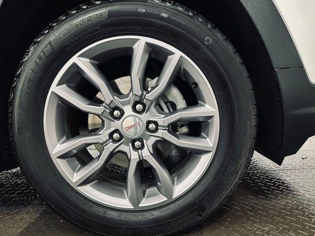 2022 GMC Terrain Vehicle Photo in MEDINA, OH 44256-9631