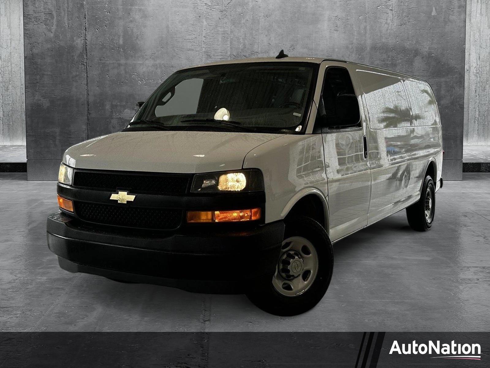 2022 Chevrolet Express Cargo Van Vehicle Photo in Hollywood, FL 33021