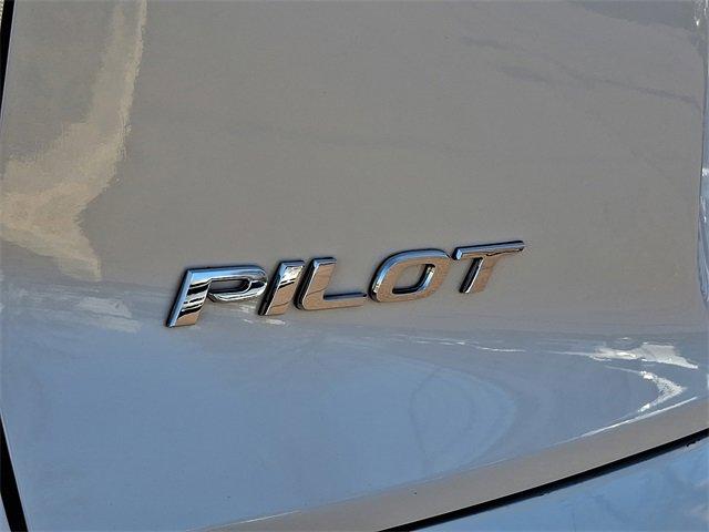 2022 Honda Pilot Vehicle Photo in Willow Grove, PA 19090