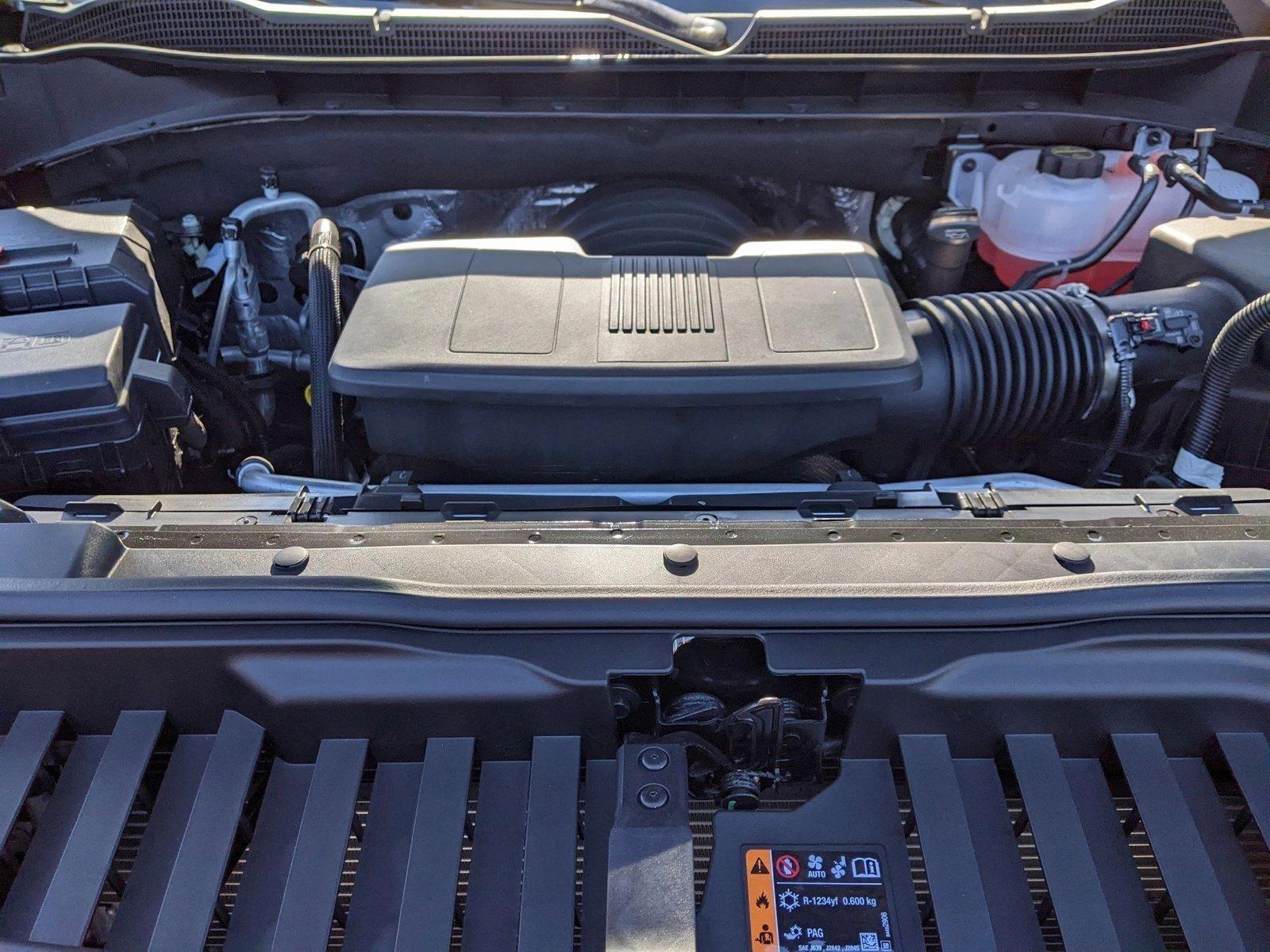 2025 Chevrolet Silverado 1500 Vehicle Photo in TIMONIUM, MD 21093-2300