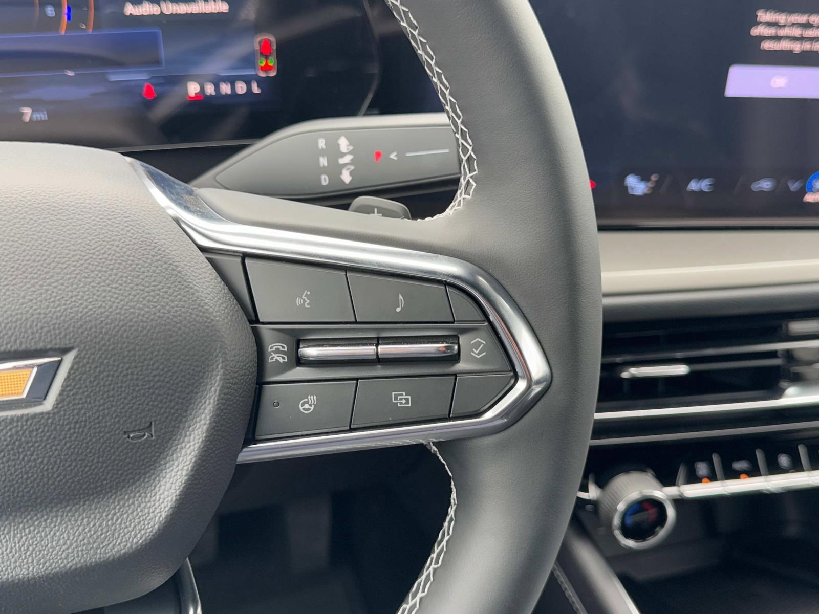 2025 Chevrolet Traverse Vehicle Photo in LOS ANGELES, CA 90007-3794