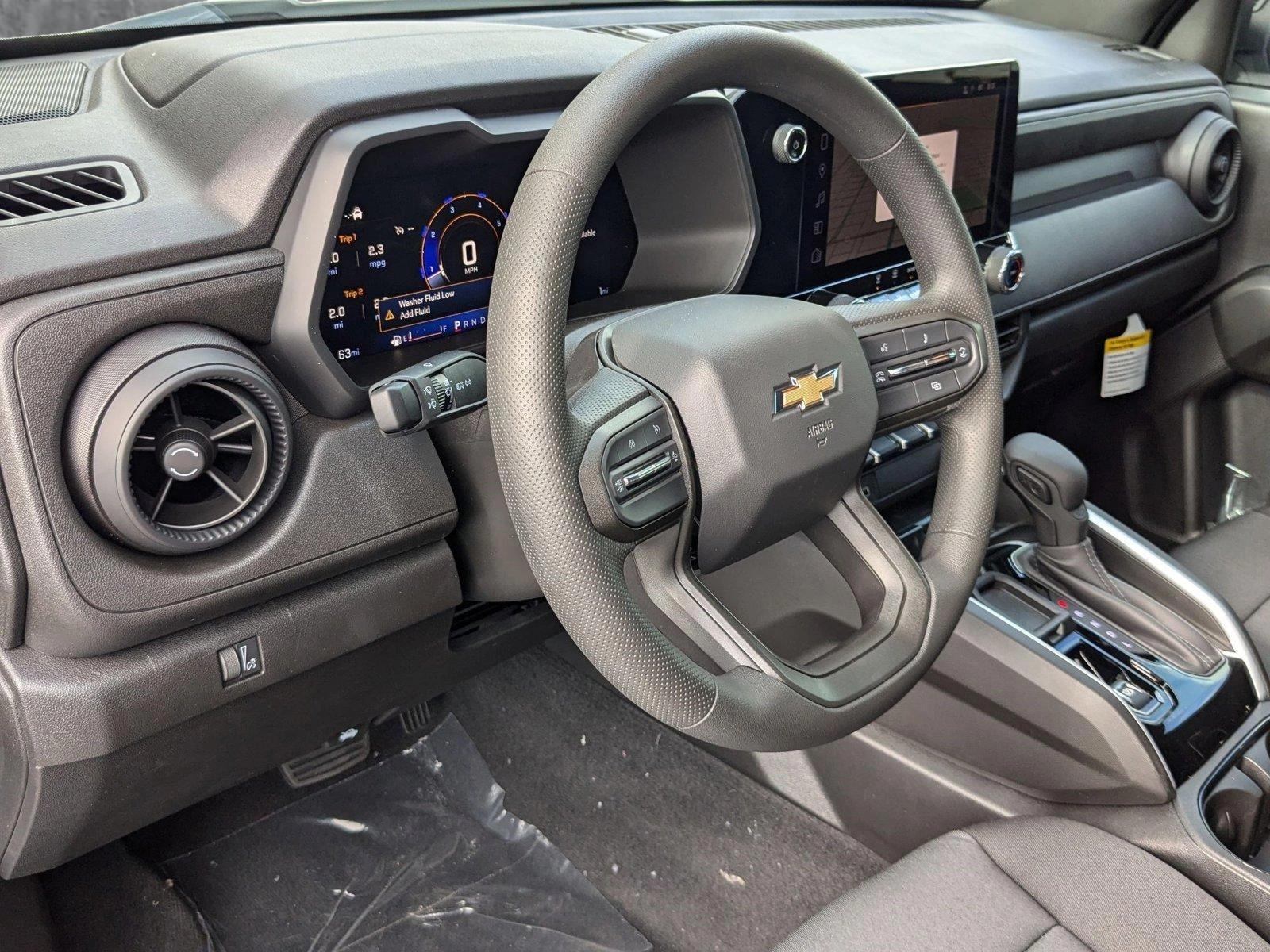 2025 Chevrolet Colorado Vehicle Photo in MIAMI, FL 33134-2699