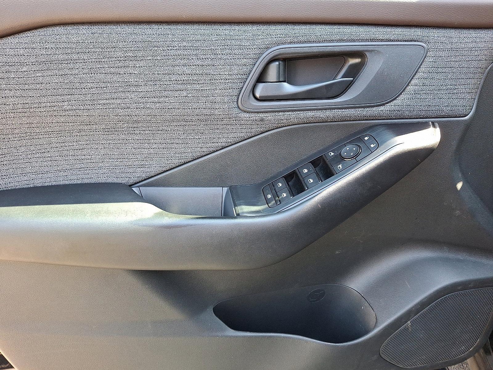2023 Nissan Rogue Vehicle Photo in Jenkintown, PA 19046