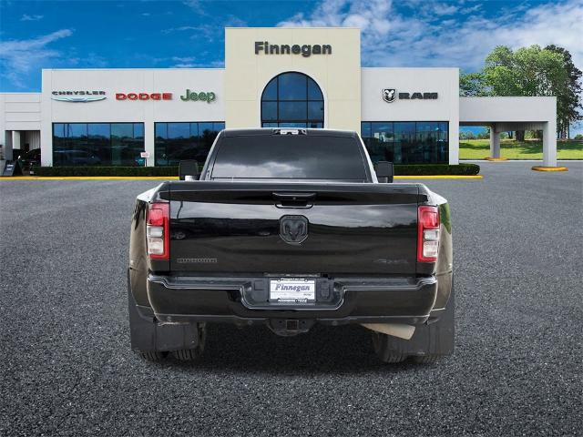 2024 Ram 3500 Vehicle Photo in ROSENBERG, TX 77471