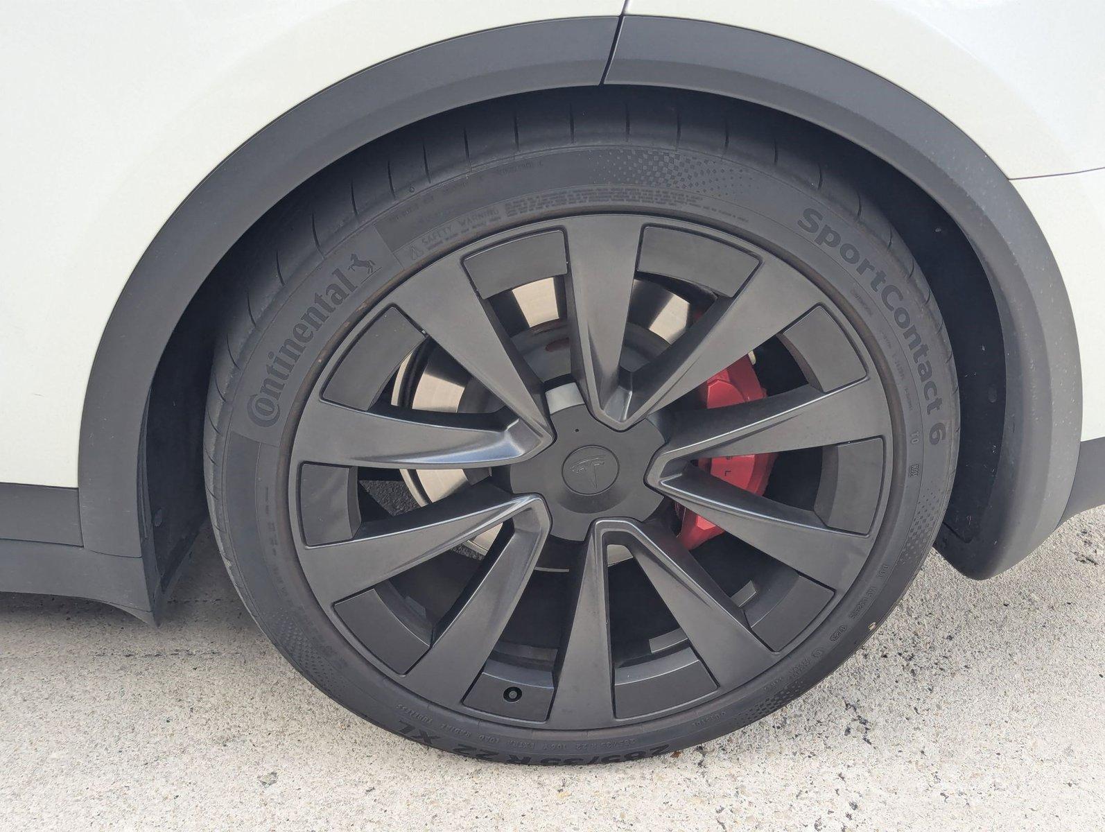 2023 Tesla Model X Vehicle Photo in Coconut Creek, FL 33073