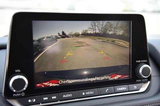 2025 Nissan Rogue Vehicle Photo in Ballwin, MO 63011