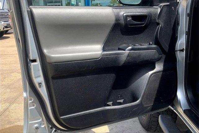 2023 Toyota Tacoma 4WD Vehicle Photo in TOPEKA, KS 66609-0000
