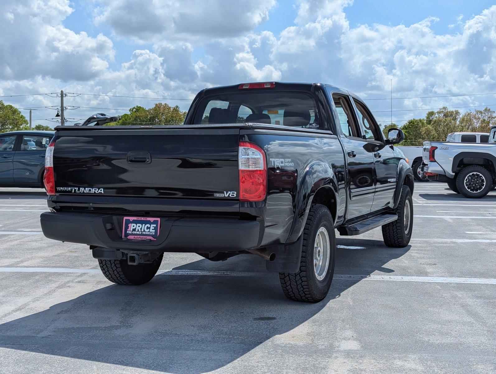 2004 Toyota Tundra Vehicle Photo in Ft. Myers, FL 33907