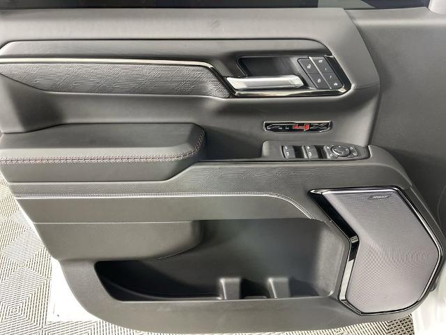2025 GMC Sierra 1500 Vehicle Photo in GILBERT, AZ 85297-0402