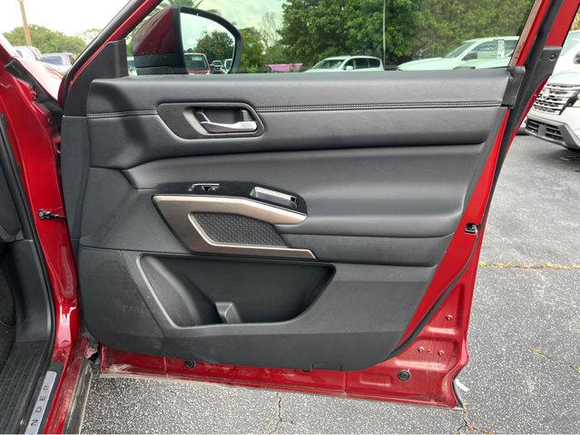 2024 Nissan Pathfinder Vehicle Photo in Savannah, GA 31419