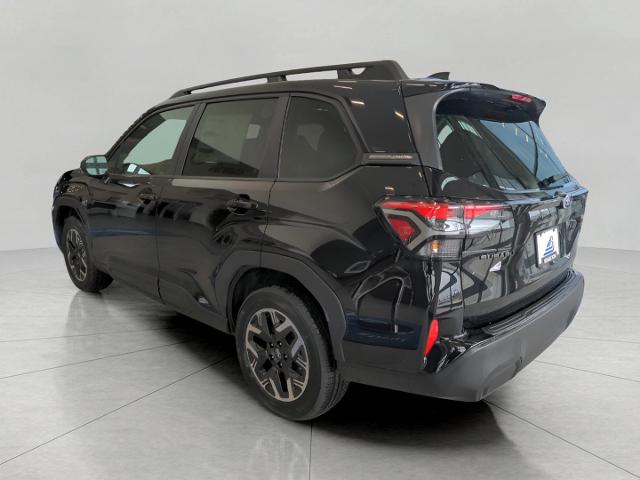 2025 Subaru Forester Vehicle Photo in Green Bay, WI 54304