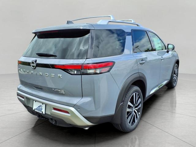 2025 Nissan Pathfinder Vehicle Photo in Oshkosh, WI 54904