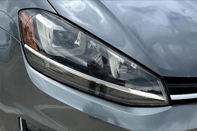 2015 Volkswagen Golf SportWagen Vehicle Photo in Houston, TX 77007