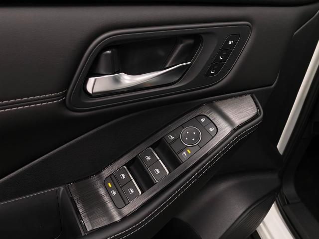 2025 Nissan Rogue Vehicle Photo in Appleton, WI 54913