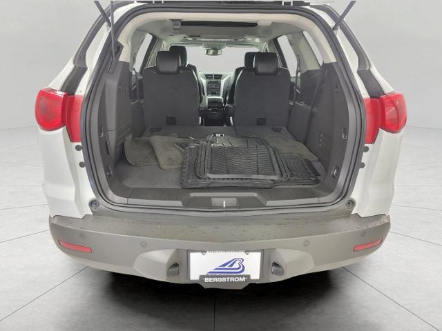 2009 Chevrolet Traverse Vehicle Photo in NEENAH, WI 54956-2243