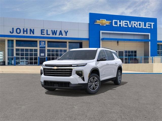 2025 Chevrolet Traverse Vehicle Photo in ENGLEWOOD, CO 80113-6708