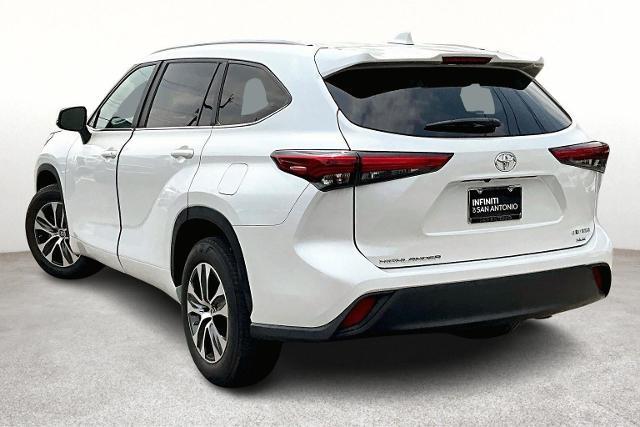 2023 Toyota Highlander Vehicle Photo in San Antonio, TX 78230