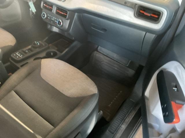 2024 Ford Maverick Vehicle Photo in ENGLEWOOD, CO 80113-6708