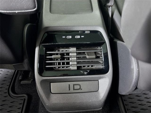 2021 Volkswagen ID.4 Vehicle Photo in Puyallup, WA 98371