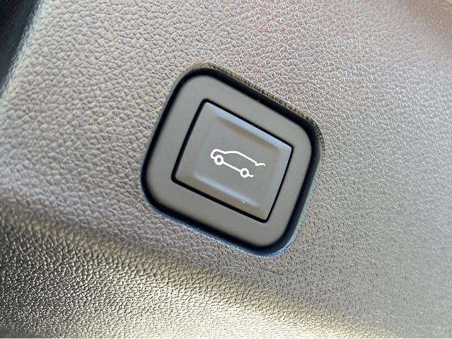 2025 Chevrolet Traverse Vehicle Photo in BEAUFORT, SC 29906-4218
