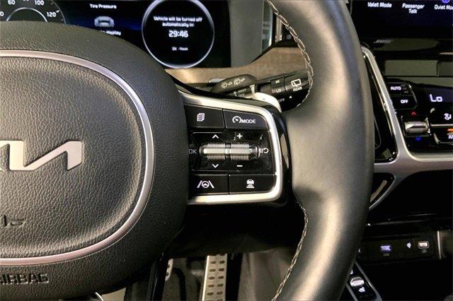 2023 Kia Sorento Vehicle Photo in KANSAS CITY, MO 64114-4502