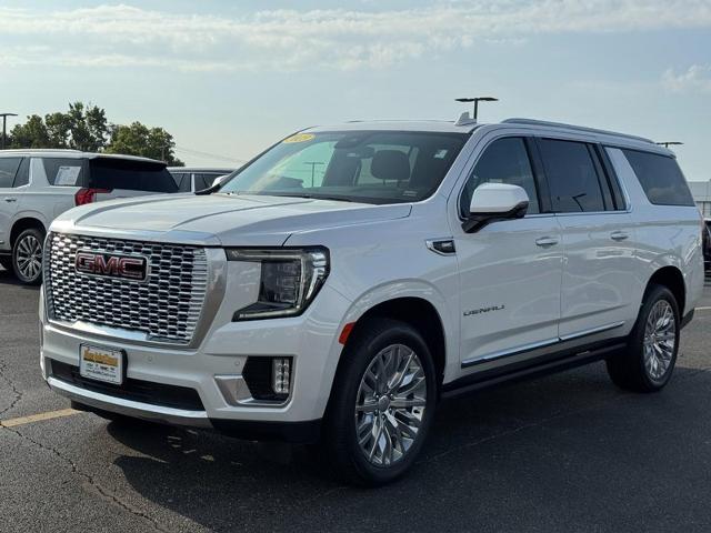 2023 GMC Yukon XL Vehicle Photo in COLUMBIA, MO 65203-3903