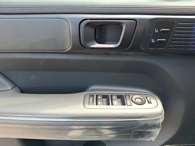 2026 Hyundai SANTA FE Hybrid Vehicle Photo in Philadelphia, PA 19116
