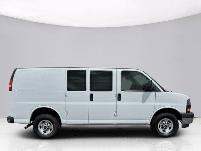 2021 GMC Savana Cargo 2500 Vehicle Photo in LEOMINSTER, MA 01453-2952