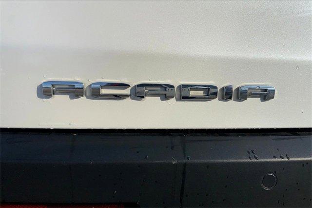 2023 GMC Acadia Vehicle Photo in TOPEKA, KS 66609-0000