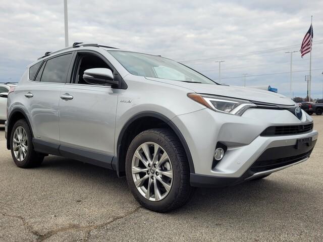 2016 Toyota RAV4 Limited photo 11