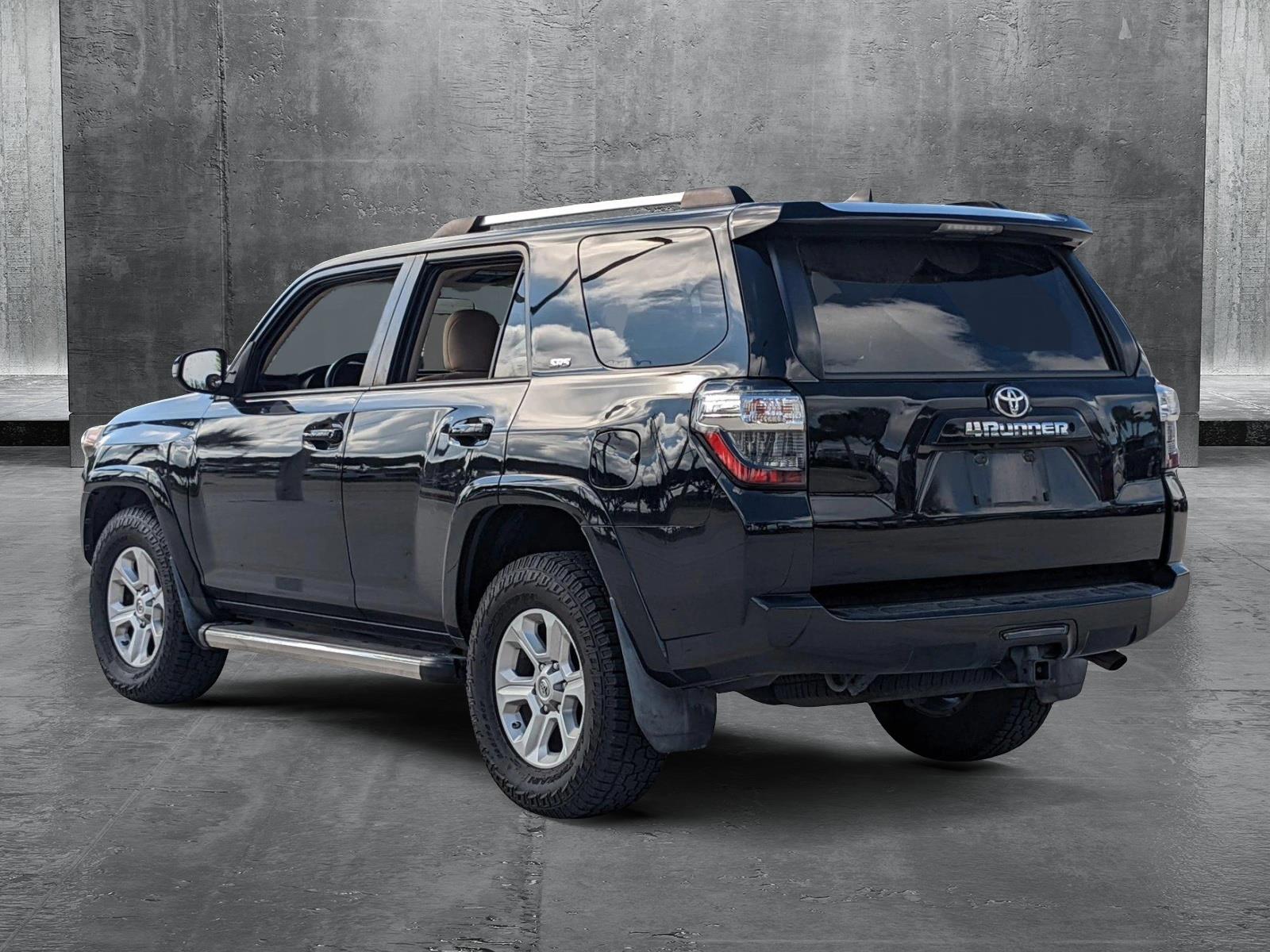 2019 Toyota 4Runner Vehicle Photo in Davie, FL 33331