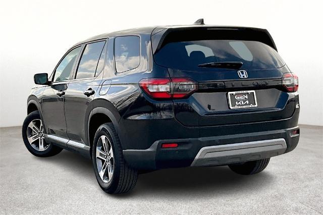 2023 Honda Pilot Vehicle Photo in Tulsa, OK 74145